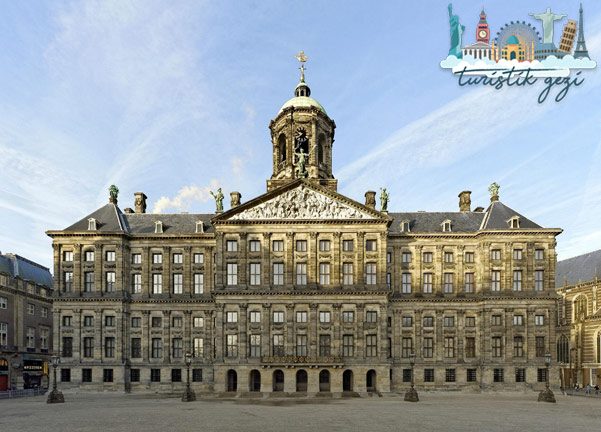 Amsterdam Kraliyet Sarayı